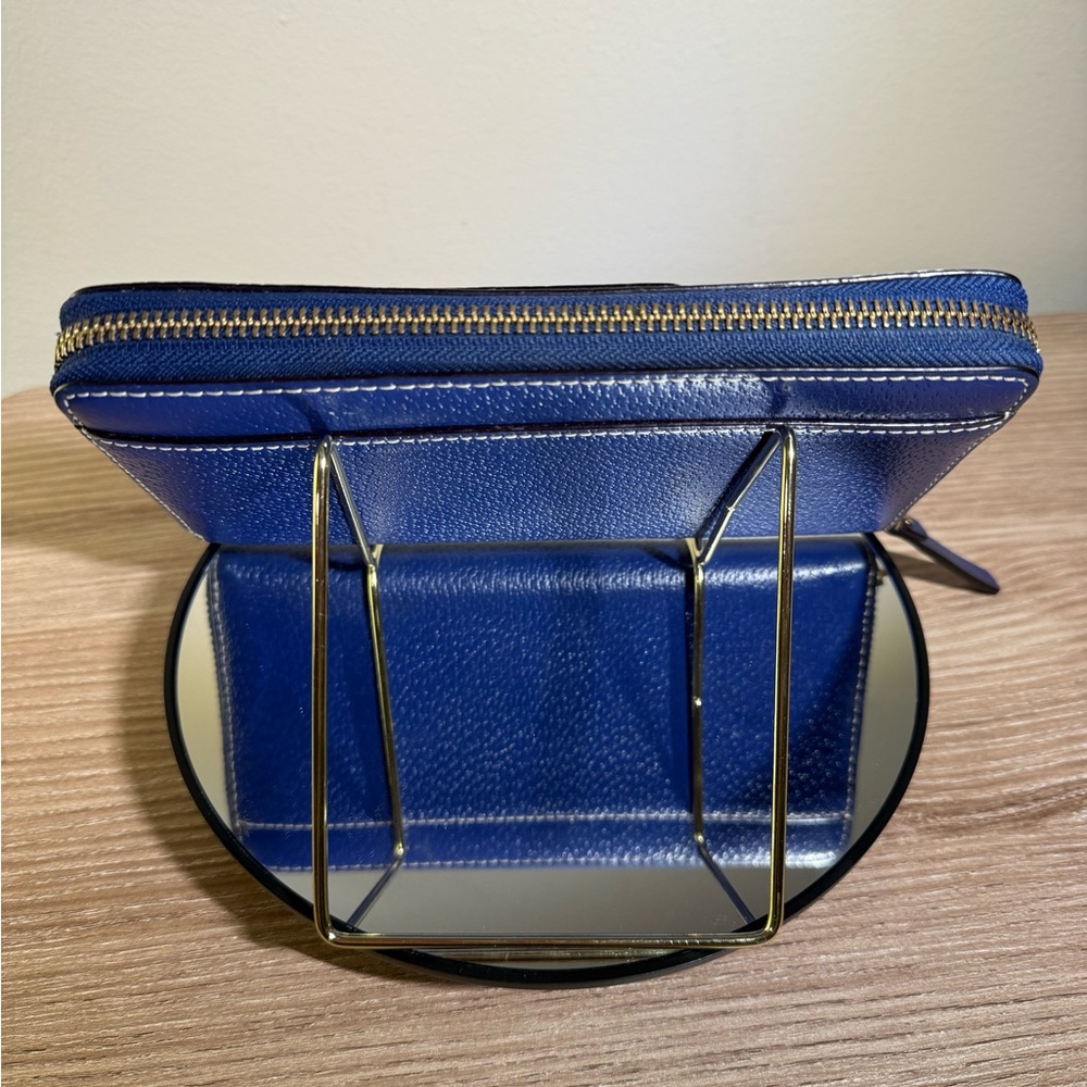 Kate Spade Wellesley Neda Zip Around Blue Wallet - Picture 2 of 9